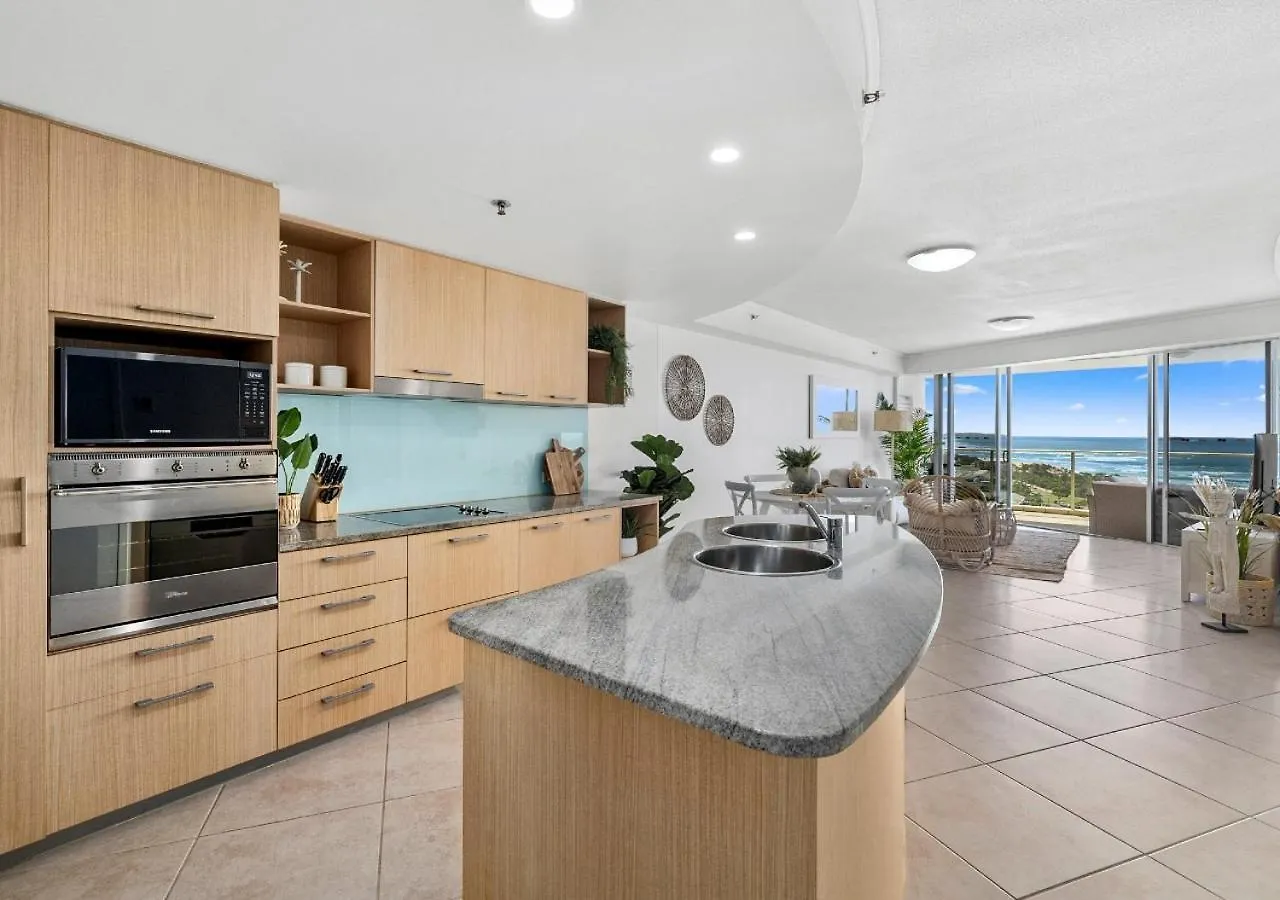 Sensational Ocean View 2 Bedroom Apartment Maroochydore Ausztrália